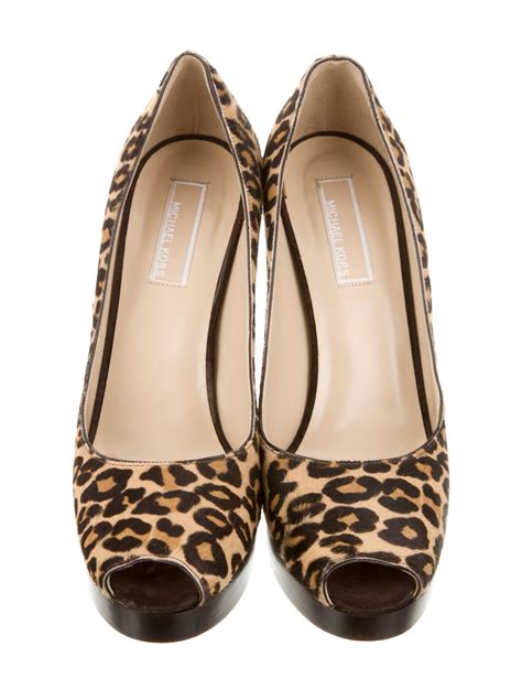 michael kors leopard heels
